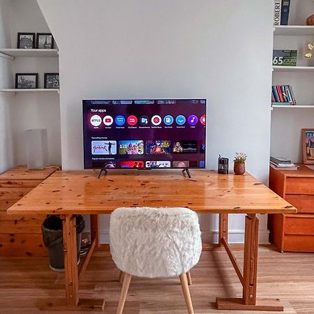 Well Located Apartment In Париж Экстерьер фото